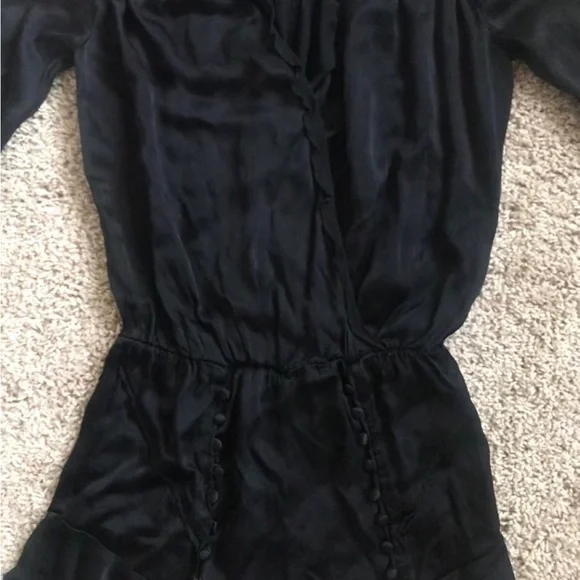 GUESS Ruffle Romper - Picture 2 of 6